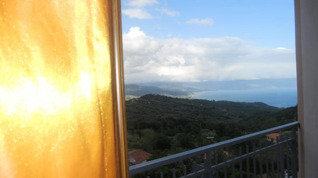 Hotel Caluna Charme San Giovanni a Piro Exterior photo